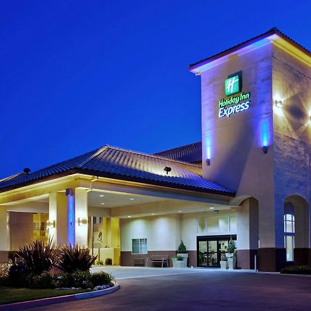 Holiday Inn Express Madera By Ihg Eksteriør bilde